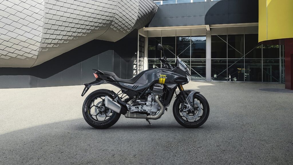 MOTO GUZZI 105TH ANNIVERSARY: Edizione speciale per celebrare i 105 anni di storia della Casa dell’Aquila 4 MotoGuzzi V100 Mandello 105anniversary 16 9