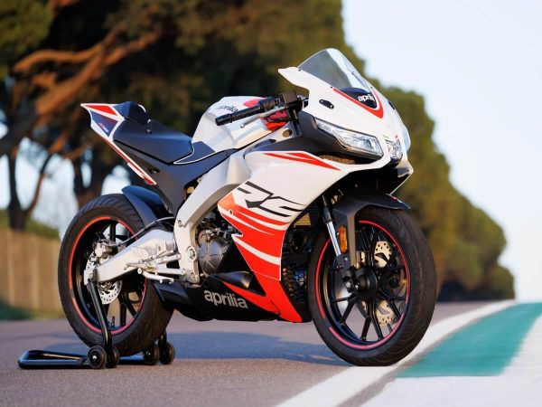 aprilia-rs-125_01.jpg