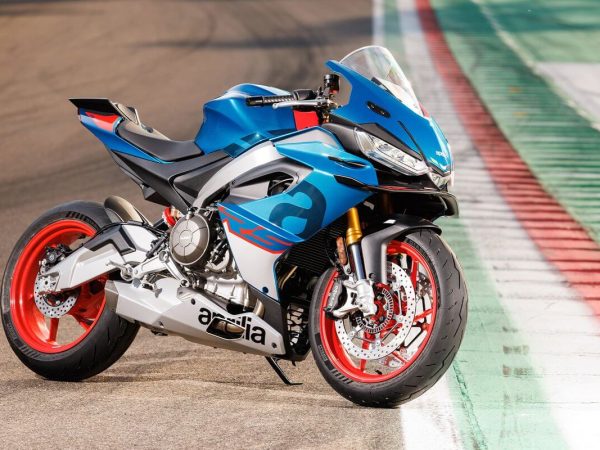 aprilia-rs-660_01.jpg