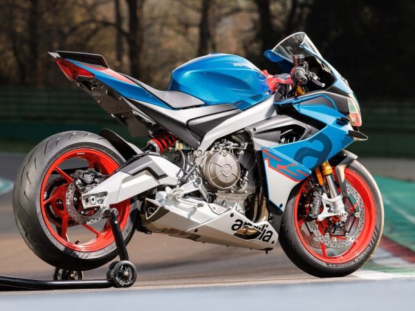 aprilia-rs-660_05.jpg