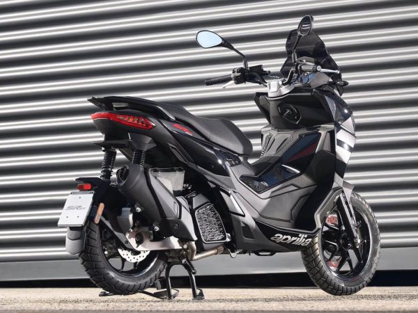 aprilia-sr-gt-125_05.jpg