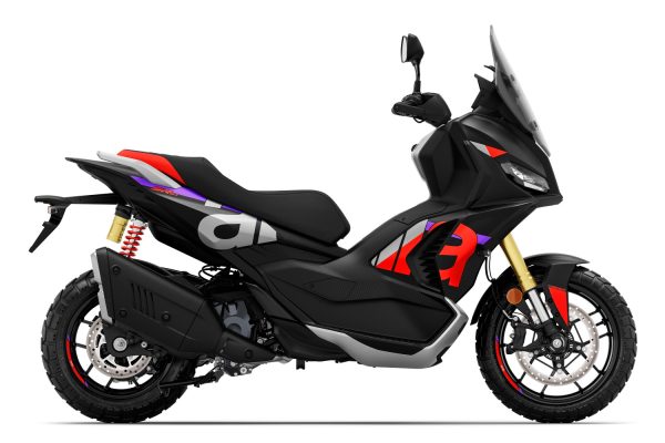 aprilia-sr-gt-rally-replica-400.jpg