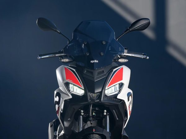 aprilia-sr-gt-sport-200_06.jpg
