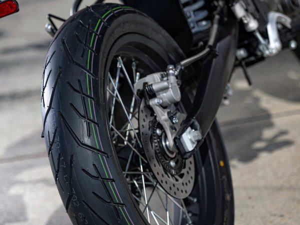 aprilia-sx-125_03.jpg