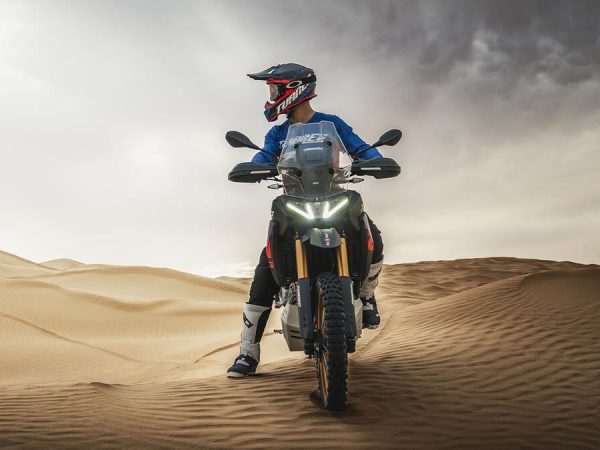aprilia-tuareg-rally-660_04.jpg
