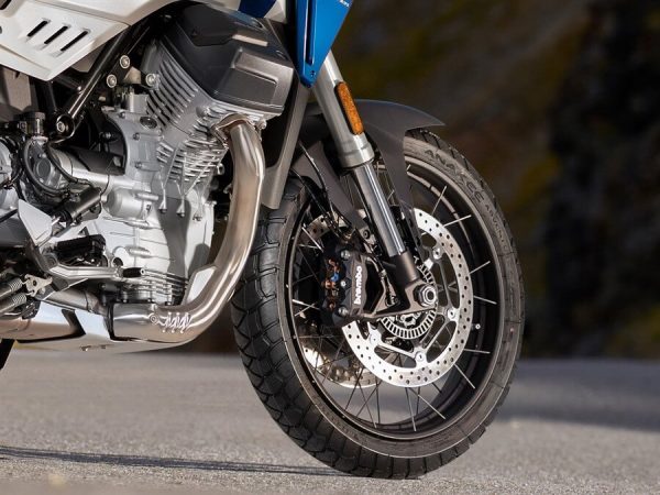 moto-guzzi-stelvio-duecento-tributo_gallery_02.jpg
