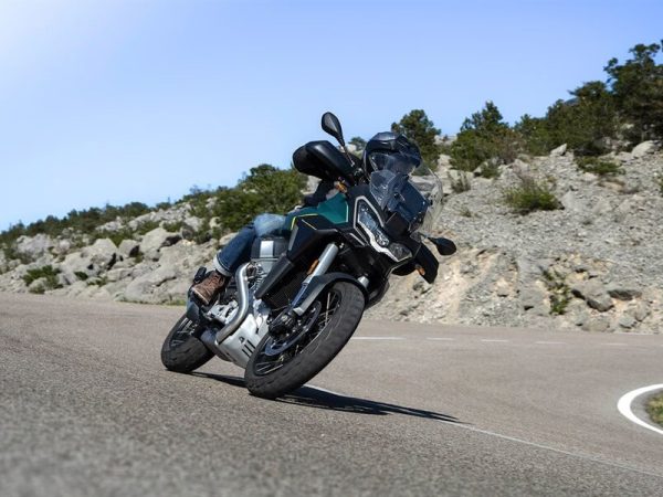 moto-guzzi-stelvio-pff-rider-assistance-solution_gallery_10.jpg
