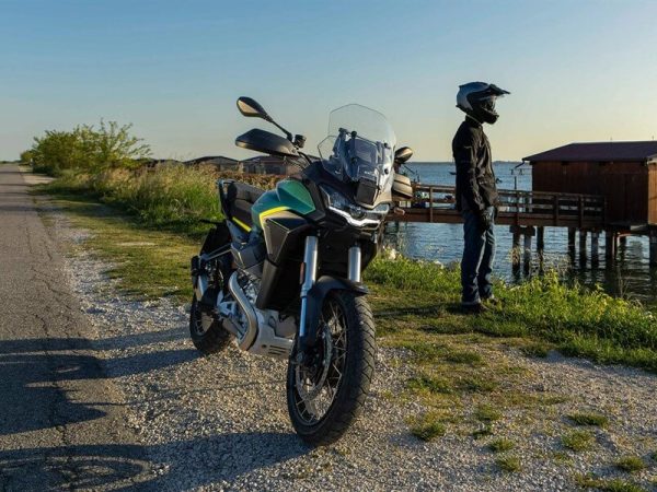moto-guzzi-stelvio-pff-rider-assistance-solution_gallery_15.jpg
