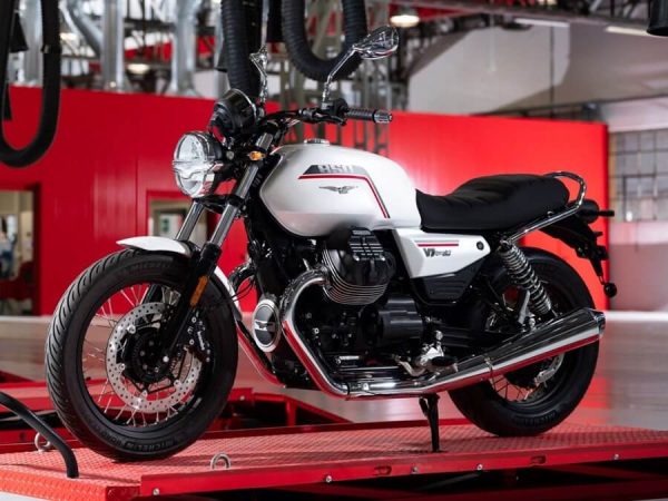 moto-guzzi-v7-special_gallery_01.jpg