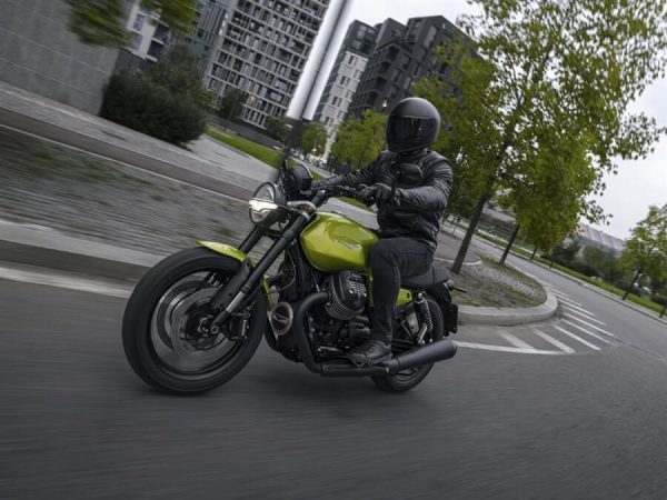 moto-guzzi-v7-sport_gallery_07.jpg