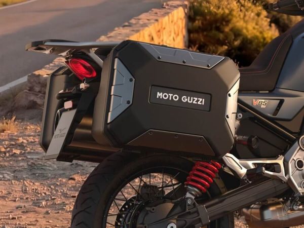 moto-guzzi-v85-tt-travel_gallery_02.jpg