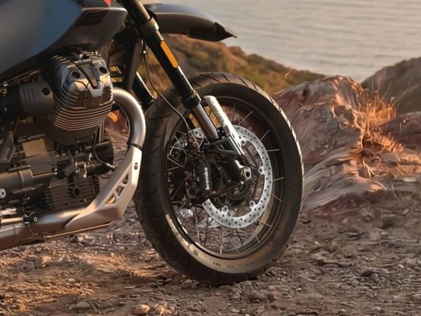 moto-guzzi-v85-tt-travel_gallery_03.jpg
