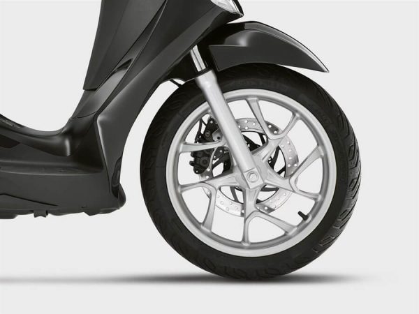 piaggio-medley-200_gallery_03.jpg