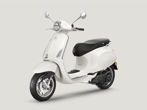 vespa-primavera-elettrica-45_04.jpg