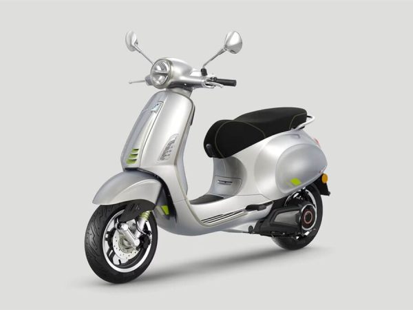 vespa-primavera-elettrica-70-tech_04.jpg